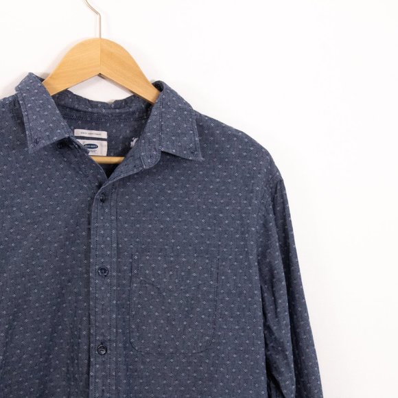 *Old Navy Slim Fit Button Down - Picture 3 of 4